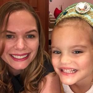 Meet your Posher, Cynthia